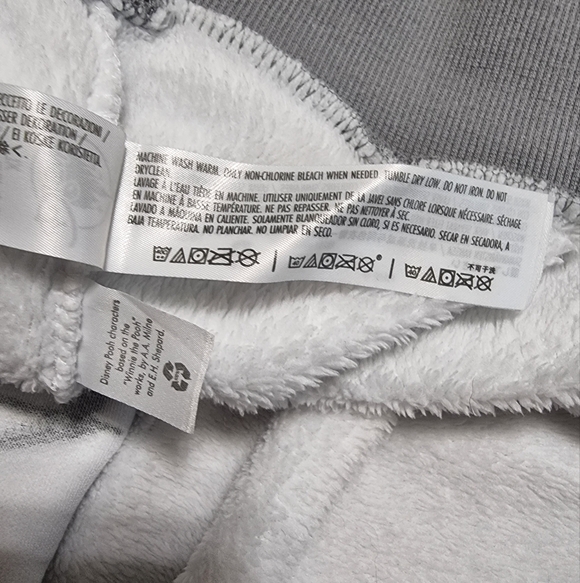 Disney Fleece Eeyore Embroidered Sweater with Patterned Sleeves Sz XL - Picture 8 of 10